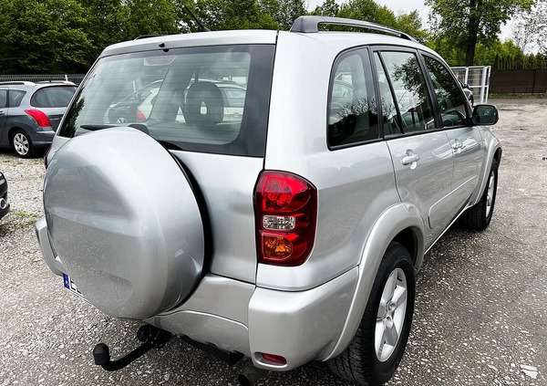 Toyota RAV4 cena 27900 przebieg: 199000, rok produkcji 2005 z Łask małe 301